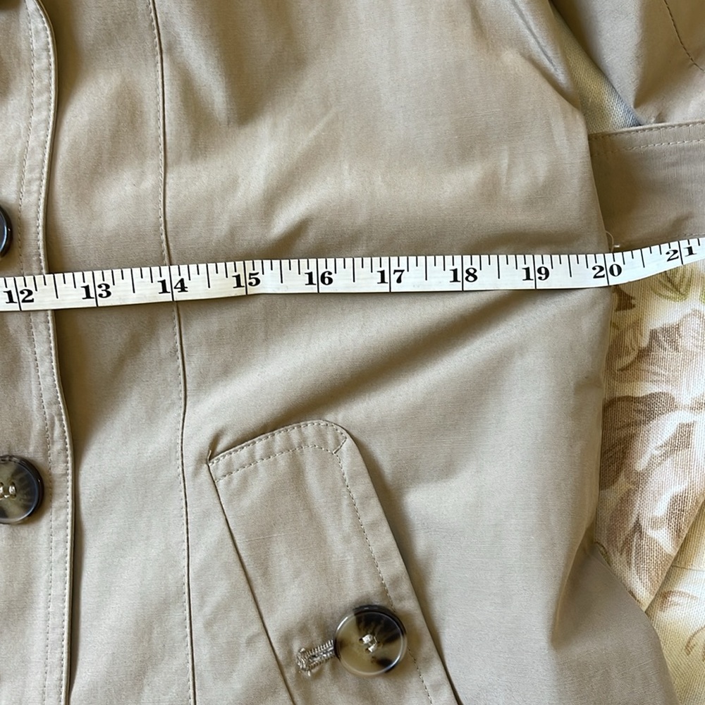 Short trench coat women’s size large - Picture 7 of 9